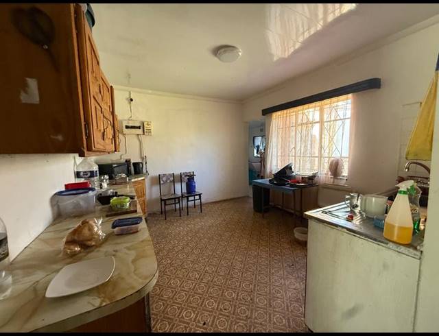 3 BEDROOM HOUSE FOR SALE IN VANDERBIJLPARK CW 5